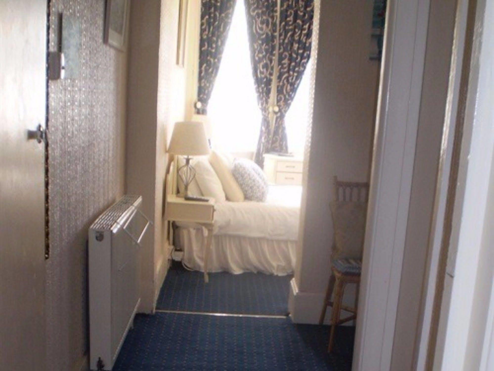 Park View Hotel Eastbourne Ngoại thất bức ảnh